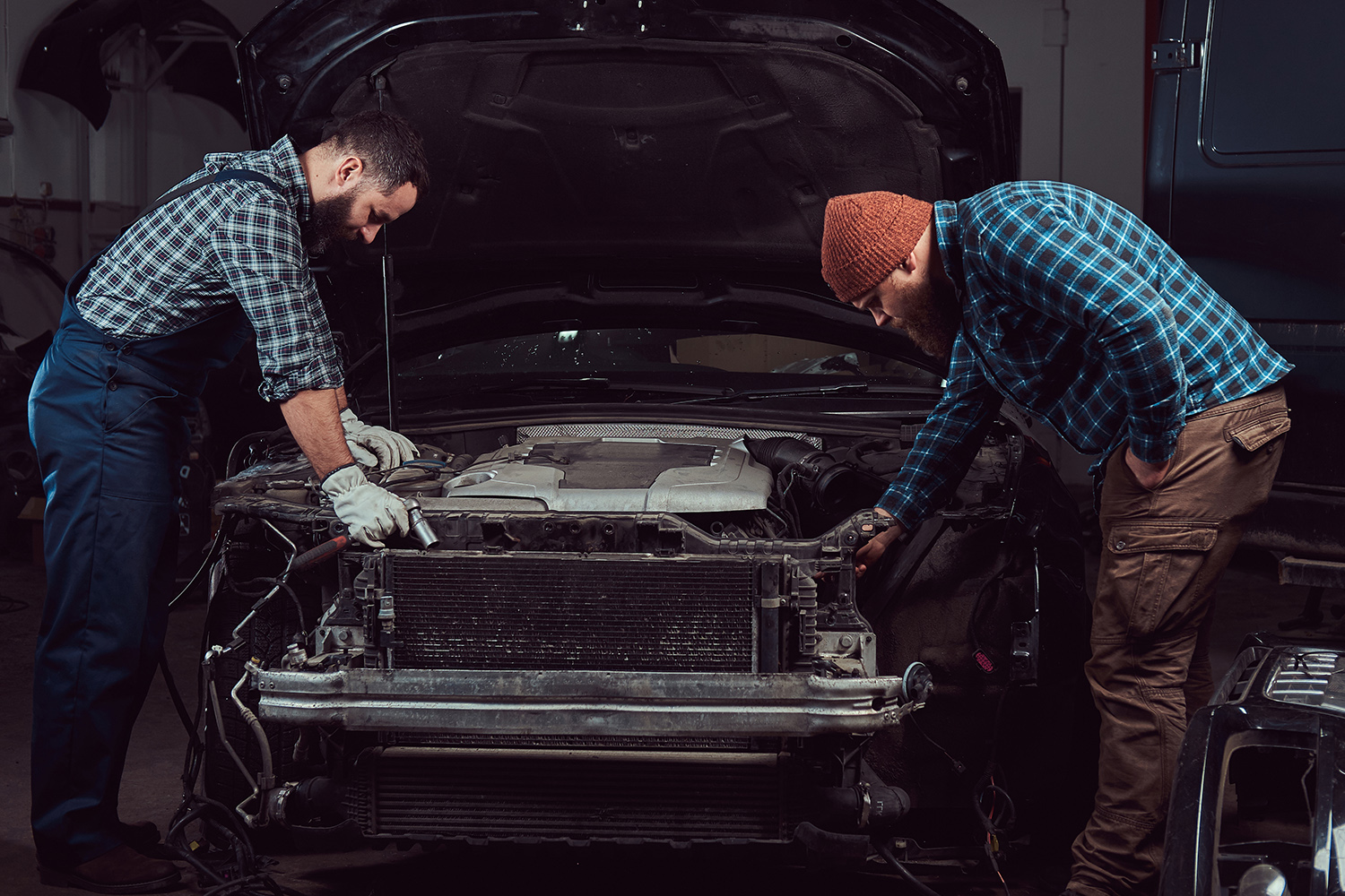 auto-mechanic-portrait